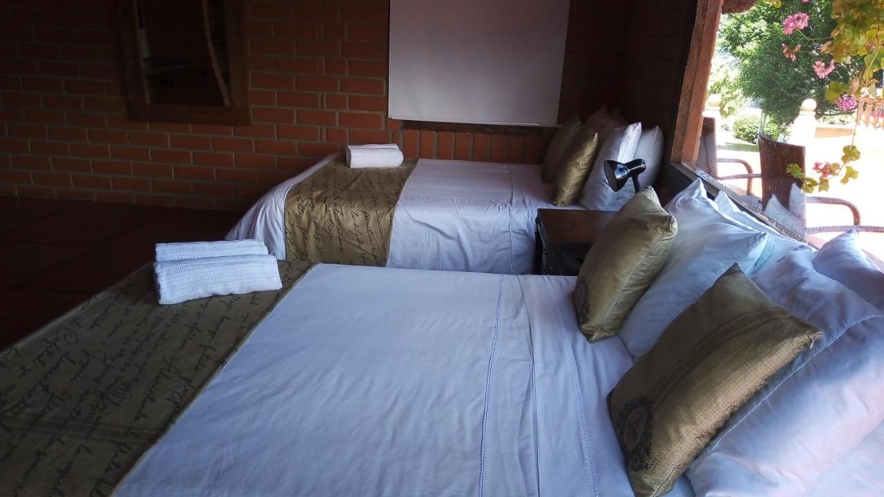 Finca Casa Loma Guest House El Penol  Ruang foto